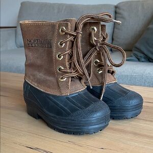 Northwest Territory brown and Black Outdoor Boots